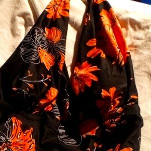 Zexxxy 1 piece plunging bathing suit